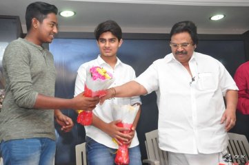 Dasari Narayana Rao Appreciate To Nirmala Convent Movie Team